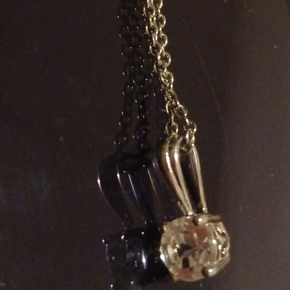 White Topaz Minimalist Set - Picture 12 of 16